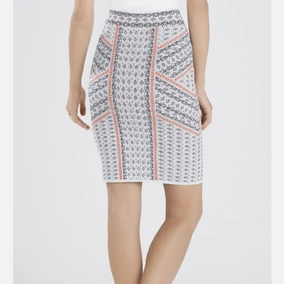 BCBG Max Azria pastel bodycon pencil skirt. - Picture 9 of 10